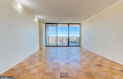 118 MONROE ST #807, ROCKVILLE, MD 20850