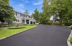 11 Prospect Road, Centerport, NY 11721
