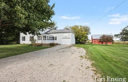 6676 County Farm Road, Greenville, MI 48838