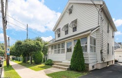 32 Major St, Clifton City, NJ 07013-2902