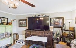 305 California Avenue, Windsor, MO 65360