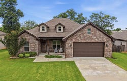 2740 Chert Cv, Sherwood, AR 72120