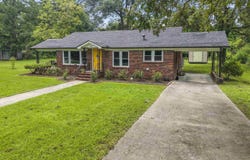 904 14TH AVENUE, CLANTON, AL 35045