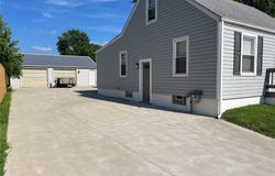 4226 Fargo Avenue NE, Louisville, OH 44641