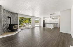 30186 SANDY LN, Rainier, OR 97048