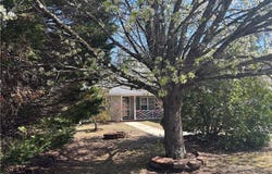 3009 Brookrun Drive, Jamestown, NC 27282