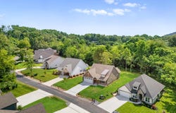 318 Oostagala Lane, Loudon, TN 37774