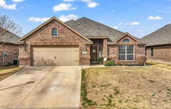 617 Zachary Drive, Weatherford, TX 76087