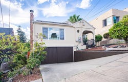 2925 El Monte Ave, Oakland, CA 94605