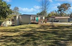 28464 Bali Avenue, Warsaw, MO 65355