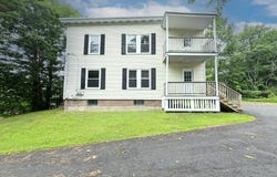 584 Pleasant Street, Lewiston, ME 04240