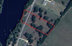 553 Davis Lake Rd., Columbia, LA 71418