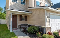 215 Grandview Drive, Hinesville, GA 31313
