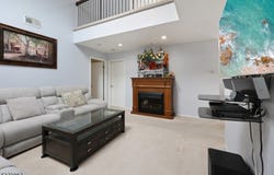 152 Whisper Way E, Roxbury Twp., NJ 07852-2127