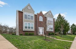 1327 Holgate Drive, Ballwin, MO 63021