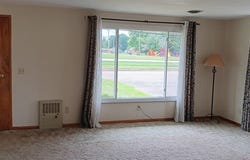 517 Harrison Street, Magnolia, OH 44643