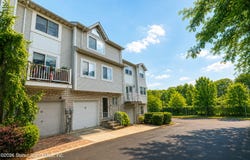17 Sable Loop, Staten Island, NY 10306