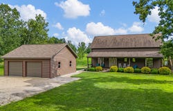 5560 Private Road 8072, West Plains, MO 65775