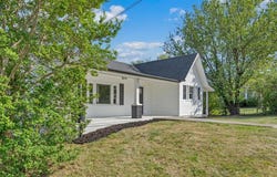 2138 Bailey Ave, Salem, VA 24153