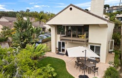 2452 Azure Coast Dr, La Jolla, CA 92037