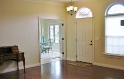 8036 Wolf Creek Court, Evansville, IN 47712