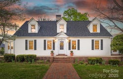203 Norwood Street SW, Lenoir, NC 28645