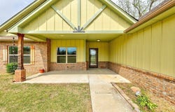 19066 Charleston Loop, Shawnee, OK 74801