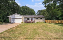 2242 CORRINE AVENUE, MUSKEGON, MI 49442