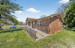 120 Lyons Ln, Sacramento, KY 42372