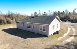 11874 SR 20 W, Clarksville, FL 32430