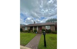 1709  Sunset, Magnolia, AR 71753