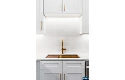 3 Bonn Place 2, Weehawken, NJ 07086