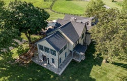 411 Paddock Lane, Simpsonville, KY 40067