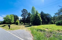 3062 Horseshoe Rd, Iva, SC 29655