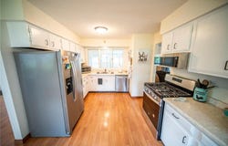 306 Hiawatha Drive E, Wabasha, MN 55981