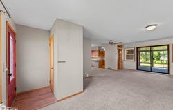 1032 C Avenue, Nevada, IA 50201