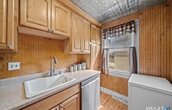 5 Eighth Street, Plainfield, CT 06374