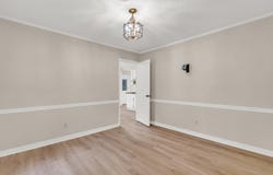 85 Lakeview Dr, Columbus, MS 39705