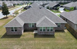 18  W Sky Way, Freeport, FL 32439