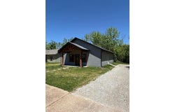 429 E South Street, Mountain Grove, MO 65711