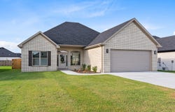 4 Evening Star Cove, Greenbrier, AR 72058
