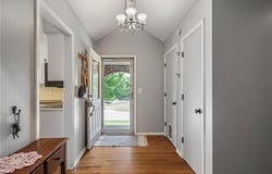 11922 W 72nd Street, Shawnee, KS 66216