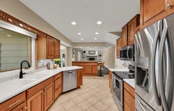 21400 Lancelot Dr, Brookfield, WI 53045