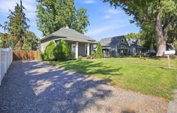 1312 Grant Ave, Prosser, WA 99350