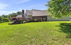 7805 Westwood Drive, Houston, MO 65483