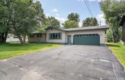 367 N Adams, Gwinn, MI 49841