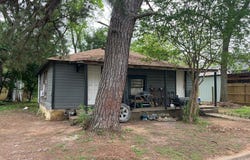 822 Louisiana, PALESTINE, TX 75801