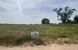632 Denton Circle, St Paul, NE 68873