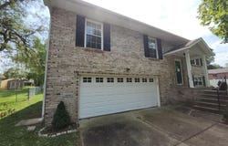 5832 Blackberry Drive, Imperial, MO 63052