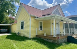 211 Kingston Ave, Oliver Springs, TN 37840